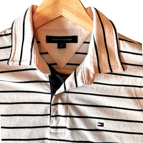 Tommy Hilfiger Men’s Polo Pink with Navy Stripes Size Small - Picture 5 of 10